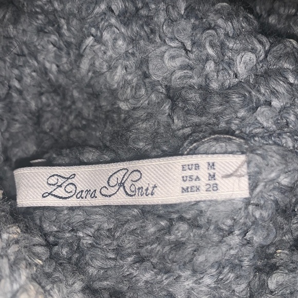 Slouchy 3/4 sleeve knit turtleneck - Picture 3 of 3